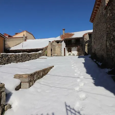 La Casa Del Abuelo Casa di campagna Hoyos del Espino
