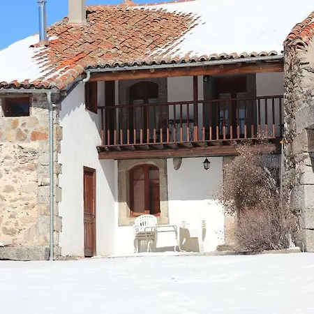 La Casa Del Abuelo Hoyos del Espino