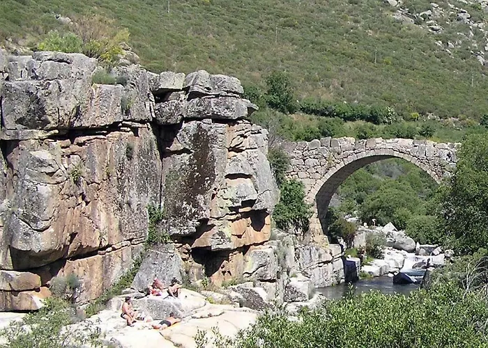 컨트리하우스 La Casa Del Abuelo 요요스델에스피뇨